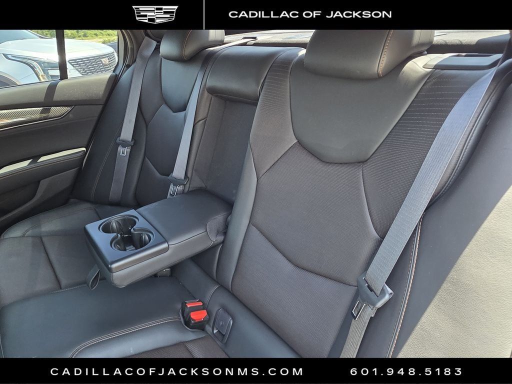 Certified 2025 Cadillac CT5 V w/ Technology Package RWD image 23