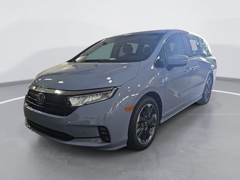 Used 2023 Honda Odyssey Elite image 9