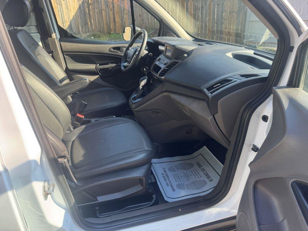 Used 2019 Ford Transit Connect XL FWD image 12