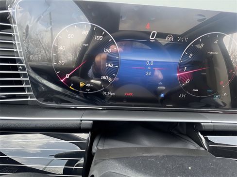 New 2025 Mercedes-Benz GLE 580 4MATIC image 13