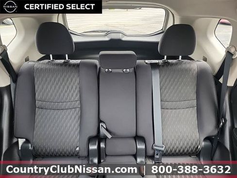 Certified 2019 Nissan Rogue SV w/ Premium Package AWD/4WD image 21