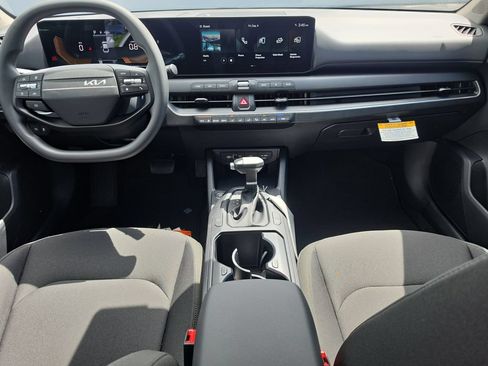 New 2026 Kia K4 FWD image 13