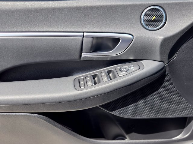 New 2026 Hyundai Sonata SEL FWD image 14