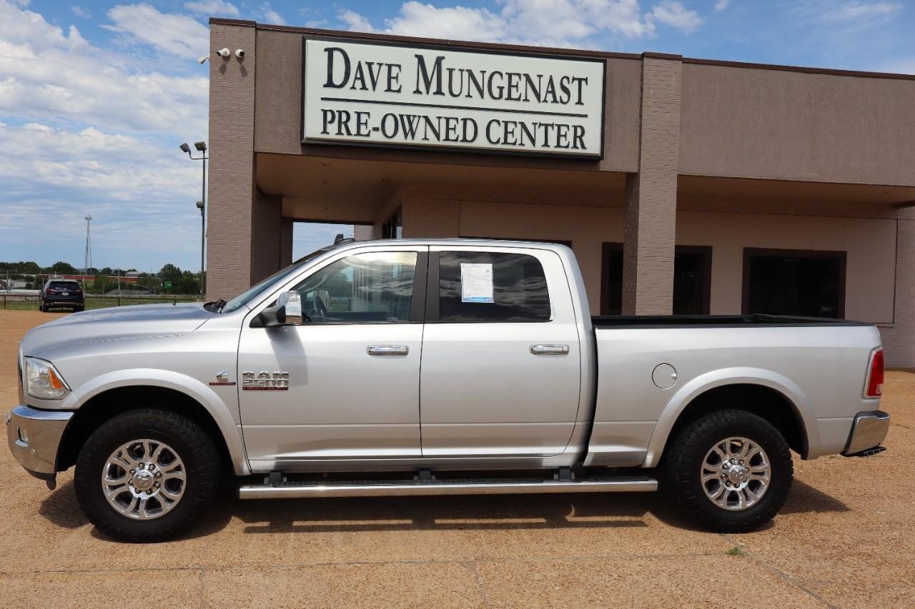 Used 2018 RAM 2500 Laramie w/ Convenience Group RWD image 3