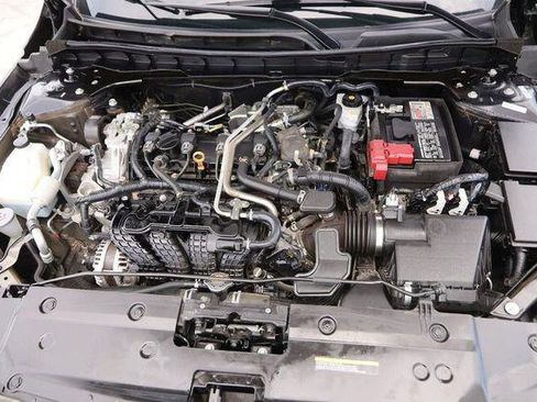 Used 2024 Nissan Altima 2.5 SV FWD image 27