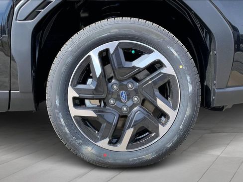 New 2026 Subaru Forester Premium AWD/4WD image 12