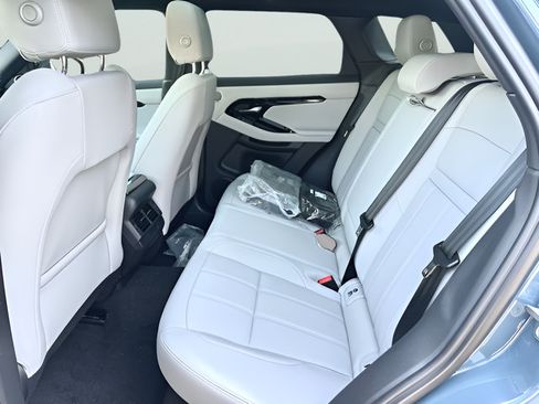 Certified 2026 Land Rover Range Rover Evoque S AWD/4WD image 29