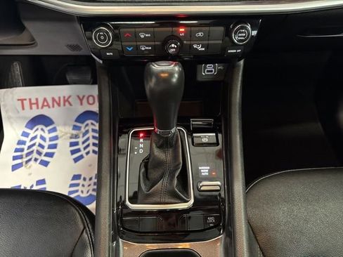 Used 2022 Jeep Compass Latitude w/ Sun and Sound Group image 31