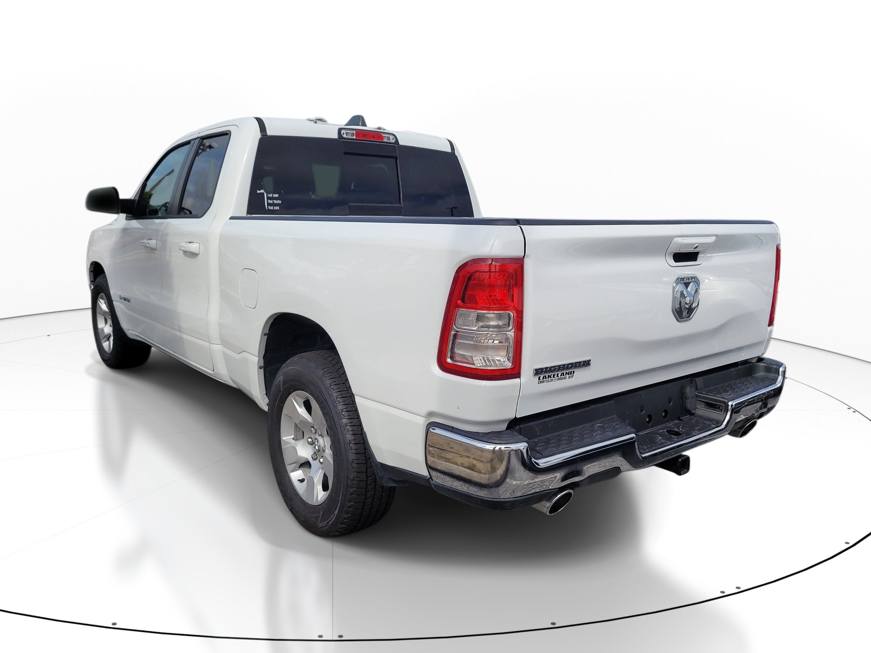 Used 2022 RAM 1500 2WD Quad Cab image 5