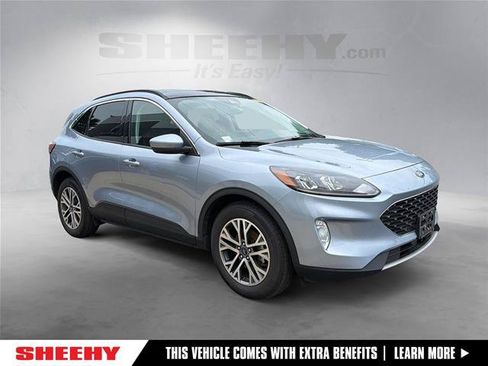 Certified 2022 Ford Escape SEL w/ Technology Package AWD/4WD image 1