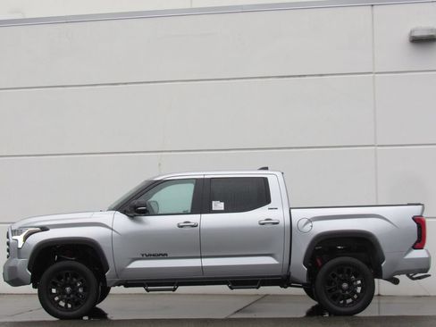 Certified 2026 Toyota Tundra Limited AWD/4WD image 4