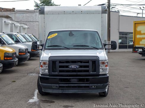 Used 2022 Ford E-350 and Econoline 350 Super Duty RWD image 4