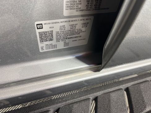 Certified 2024 Chevrolet Silverado 1500 ZR2 w/ Technology Package image 30