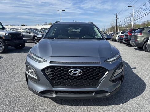 Used 2018 Hyundai Kona SEL image 2