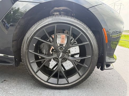Used 2025 Aston Martin DBX 707 AWD/4WD image 22