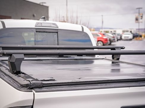 Used 2020 Toyota Tacoma TRD Off-Road image 10