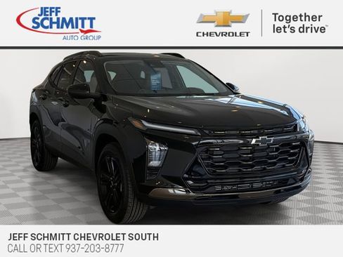 New 2026 Chevrolet Trax ACTIV w/ Sunroof Package FWD image 1