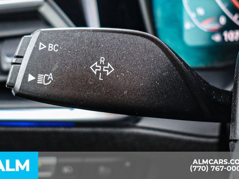 Used 2022 BMW 330i xDrive Sedan w/ Premium Package 2 image 31