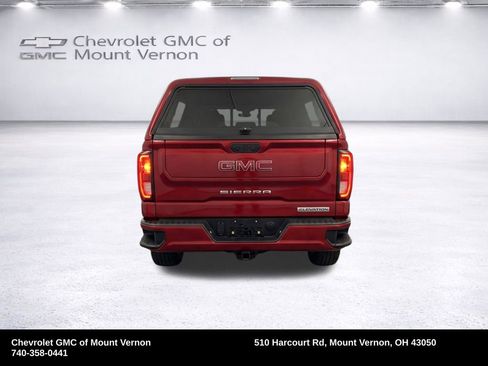 Used 2022 GMC Sierra 1500 Elevation w/ LPO, Elevation Black Package AWD/4WD image 16