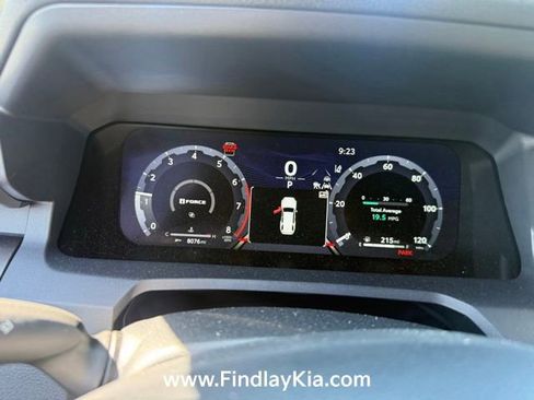Used 2025 Toyota 4Runner TRD Sport AWD/4WD image 8