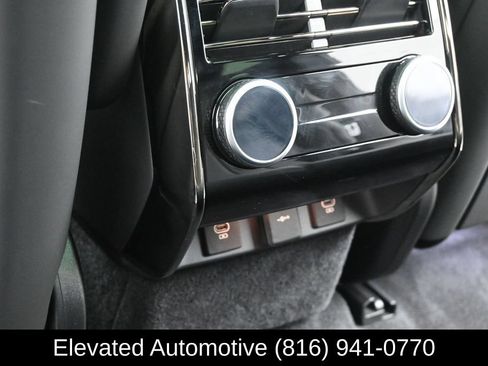 Used 2024 Land Rover Range Rover Sport Dynamic SE AWD/4WD image 14