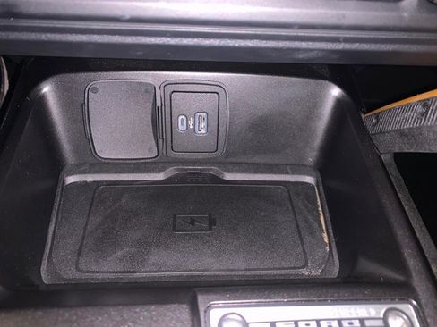 Used 2021 Ford Bronco Badlands image 21