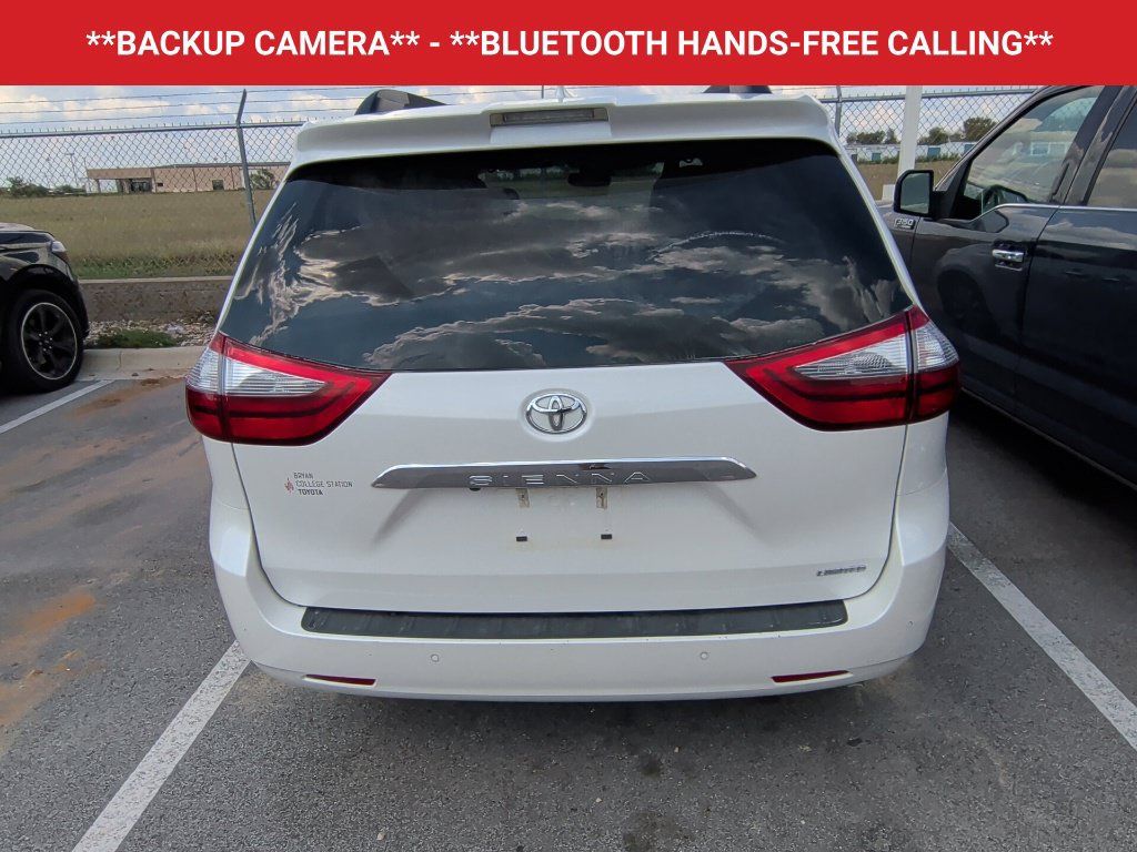 Used 2020 Toyota Sienna Limited Premium FWD image 6