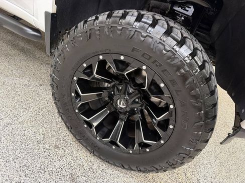 Used 2021 Chevrolet Silverado 1500 Custom RWD image 46
