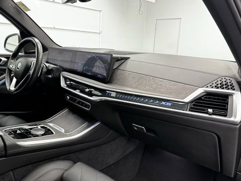 Used 2024 BMW X5 xDrive40i image 18