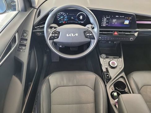 Used 2023 Kia Niro Wind FWD image 16