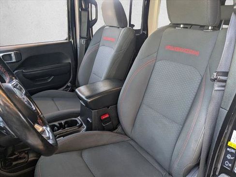 Used 2021 Jeep Wrangler Unlimited Rubicon AWD/4WD image 16