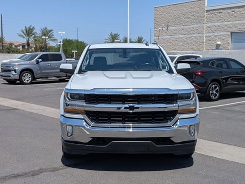 Used 2018 Chevrolet Silverado 1500 LT w/ All Star Edition AWD/4WD image 2