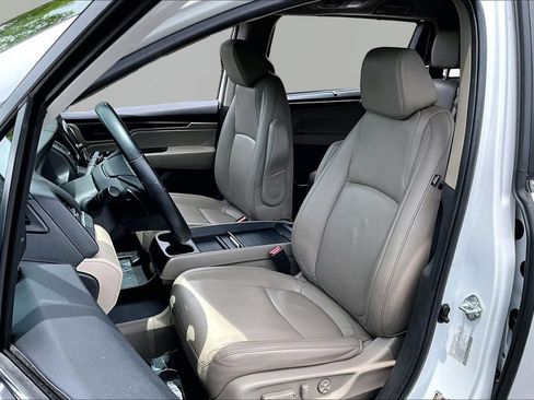 Used 2022 Honda Odyssey EX-L image 17