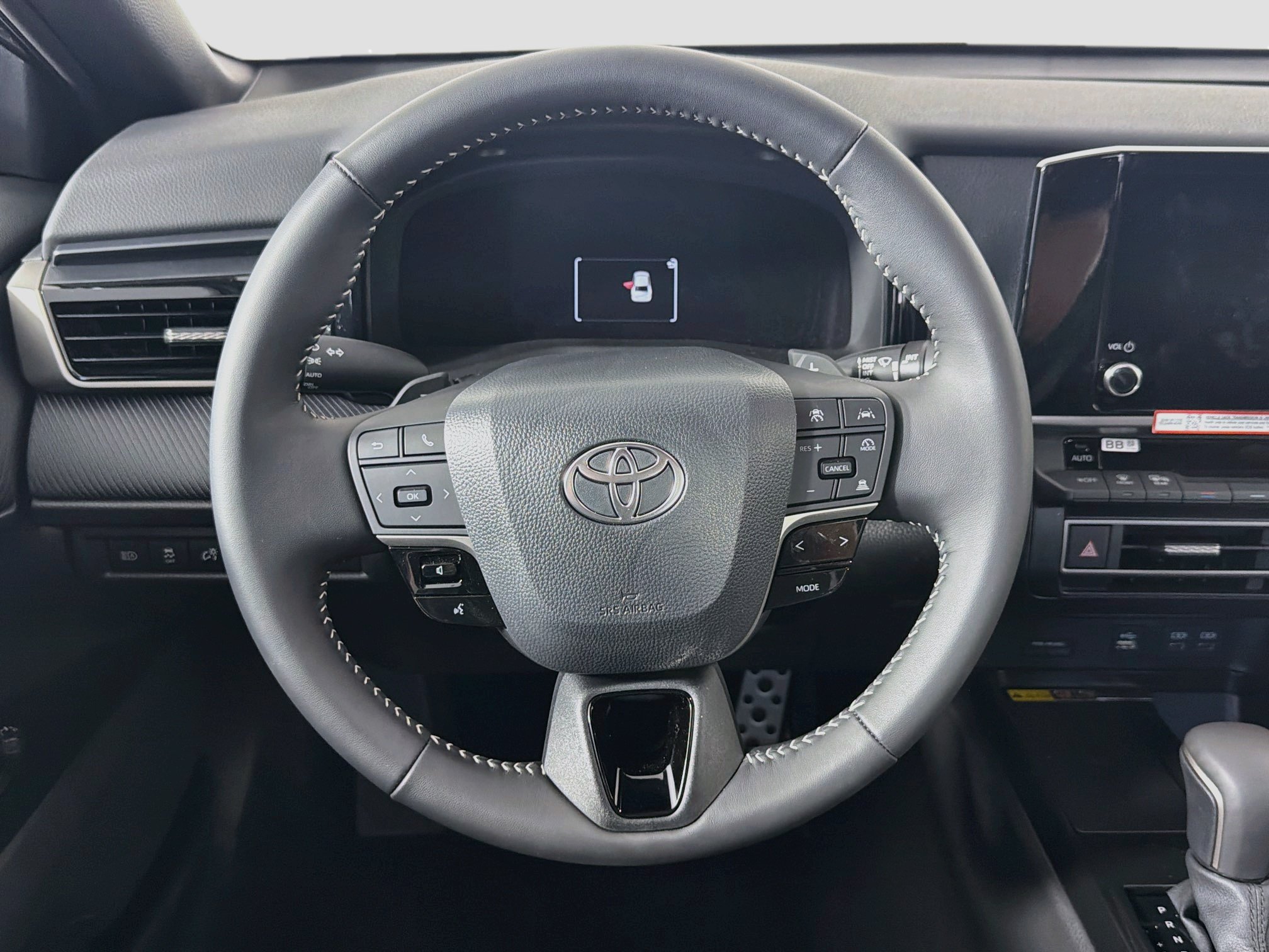 Used 2026 Toyota Camry SE w/ Convenience Package FWD image 18