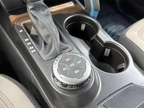 Used 2022 Ford Bronco Wildtrak image 54