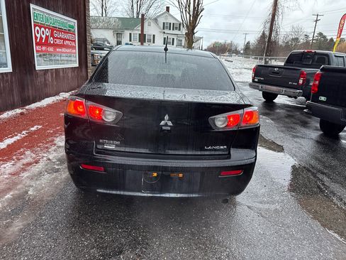 Used 2017 Mitsubishi Lancer LE image 6
