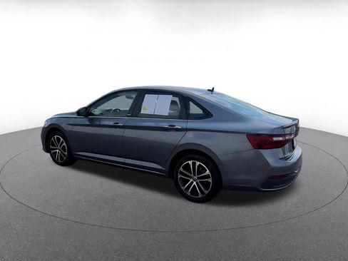 Used 2025 Volkswagen Jetta Sport FWD image 10