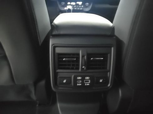 New 2026 Subaru Outback Limited AWD/4WD image 13