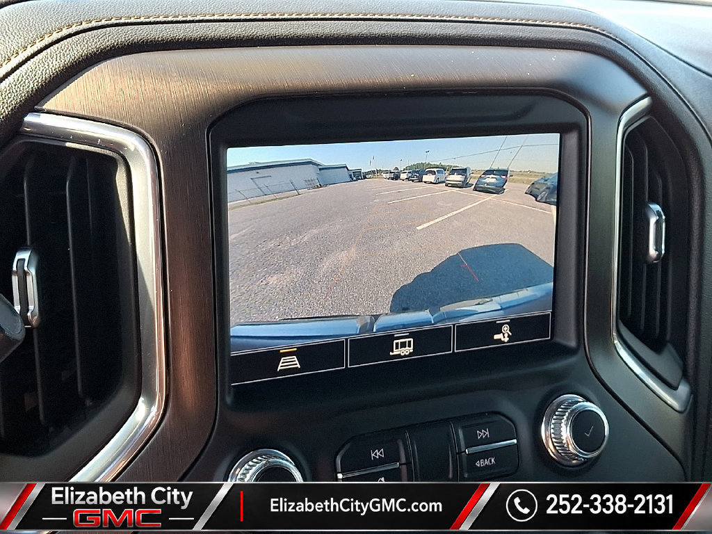 Used 2022 GMC Sierra 1500 AT4 w/ AT4 Preferred Package AWD/4WD image 19