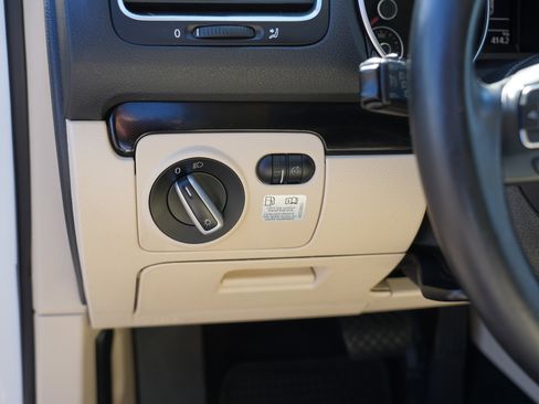 Used 2013 Volkswagen Jetta TDI image 17