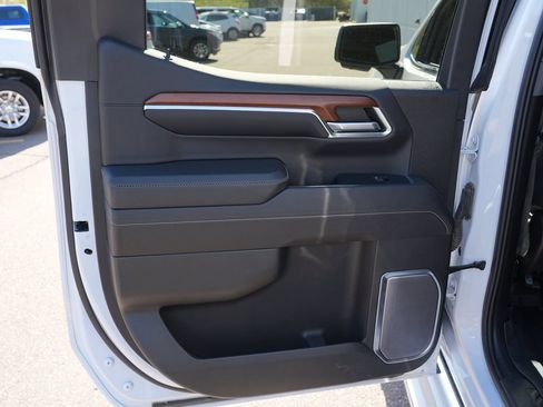 Used 2022 GMC Sierra 1500 Denali AWD/4WD image 21