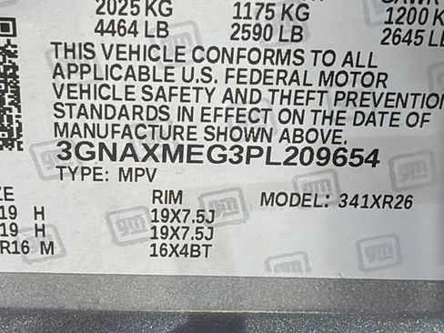 Used 2023 Chevrolet Equinox RS w/ RS Leather Package FWD image 34