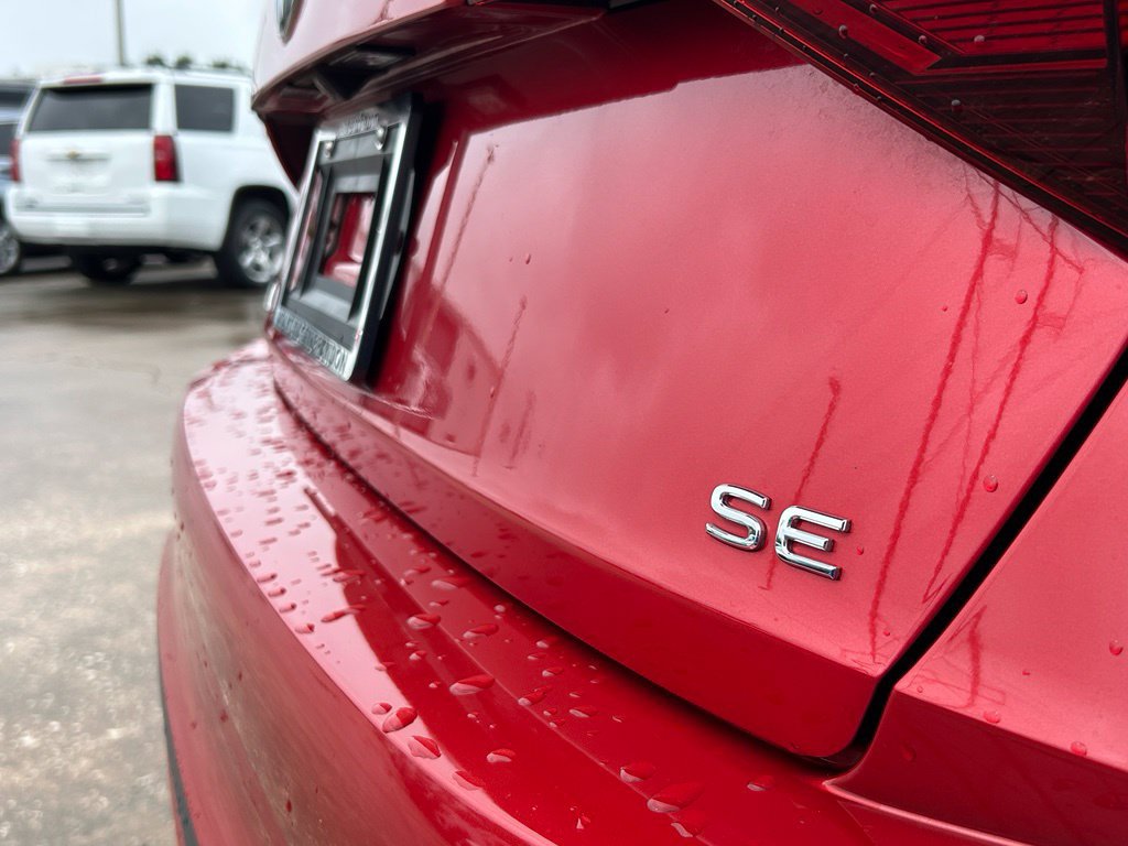 Used 2023 Volkswagen Jetta SE w/ Panoramic Sunroof Package FWD image 41