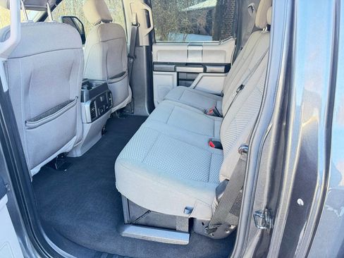 Used 2020 Ford F250 XLT w/ XLT Premium Package image 20