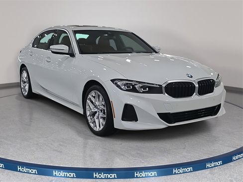 Certified 2025 BMW 330i Sedan w/ Convenience Package image 3