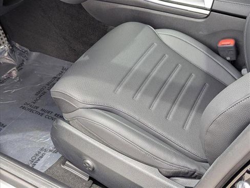 New 2025 Mercedes-Benz C 300 Sedan image 4