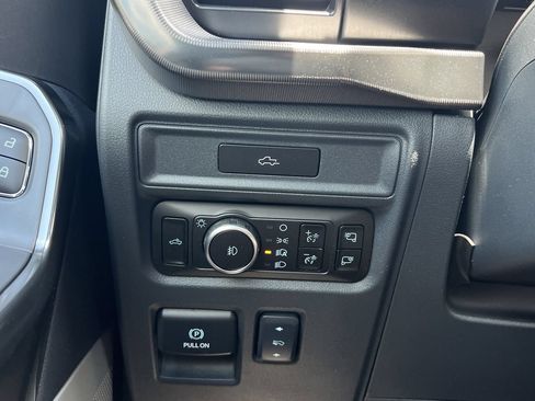 New 2026 Ford F150 Platinum w/ Equipment Group 702A High AWD/4WD image 15