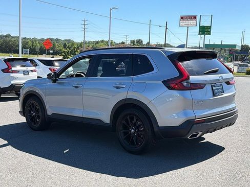Used 2023 Honda CR-V Sport image 5