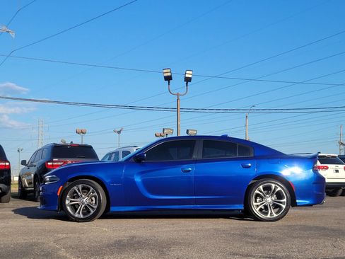 Used 2021 Dodge Charger R/T RWD image 3