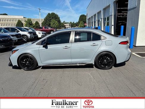 Used 2022 Toyota Corolla SE FWD image 16
